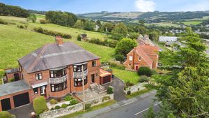 Photo 14- click for photo gallery